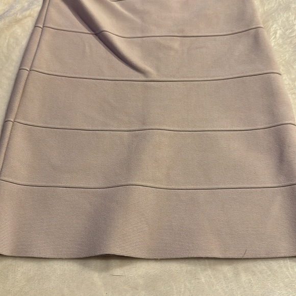 Bcbg maxazria pale pink mini skirt size xs - Picture 2 of 7
